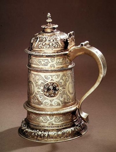 Tankard, I.R. with a quatrefoil beneath a shield by English School